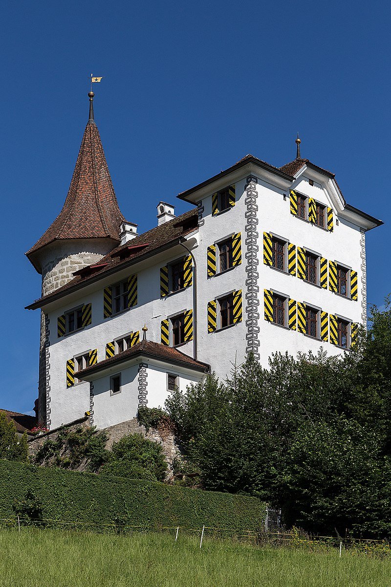 image-9511334-14_Luzern_Schloss_Schauensee.w640.jpg